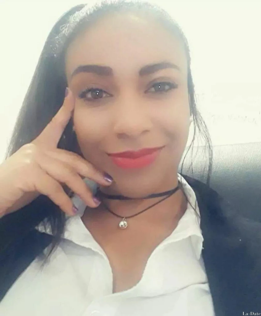 Leidy, 33