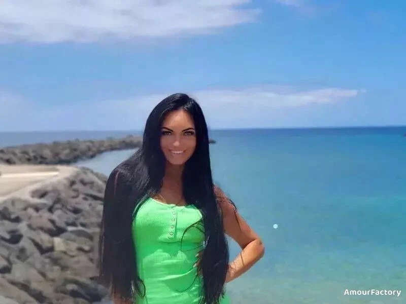 Ekaterina Profile image 1