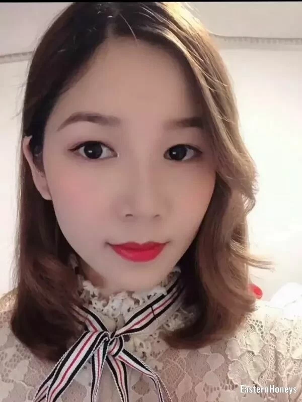 Yirong, 26