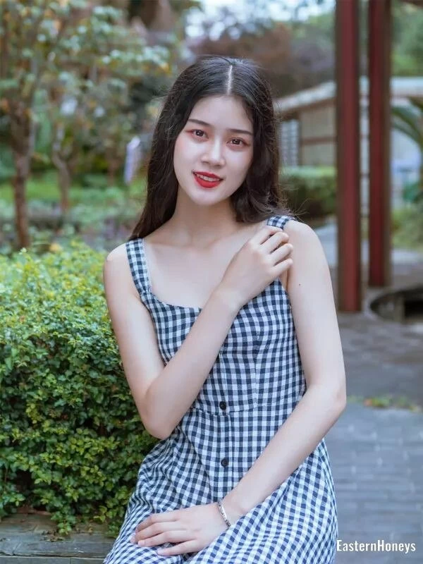 Jing Profile image 4