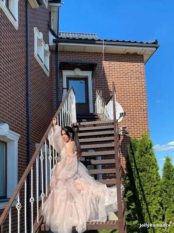 Oksana Profile image 1