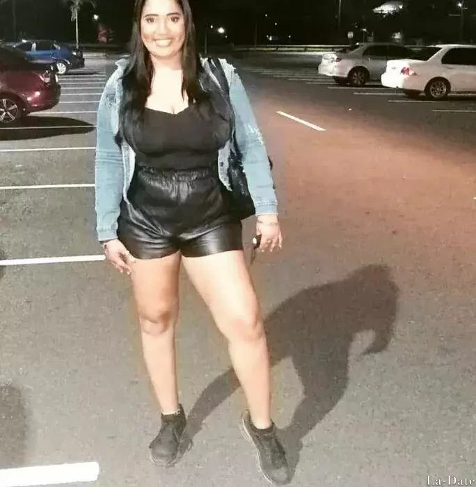 Cristina, 37